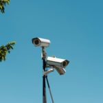Zdjęcie okładkowe wpisu: Masz kamery na&nbsp;domu? UODO nałożyło pierwszą, gigantyczną karę za&nbsp;prywatny monitoring