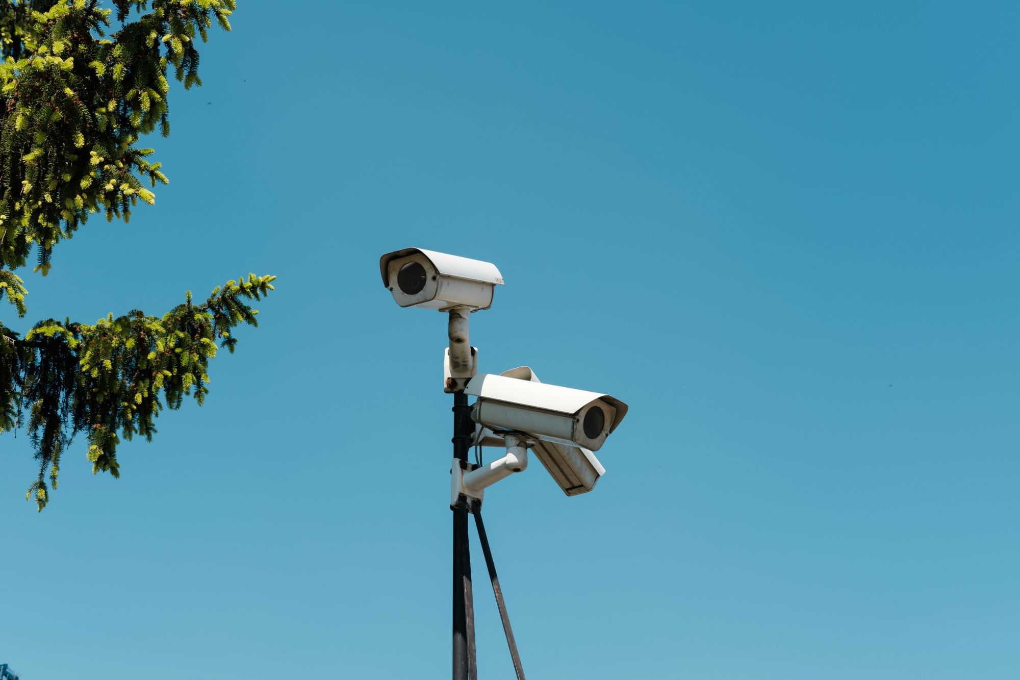 Masz kamery na domu? UODO nałożyło pierwszą, gigantyczną karę za prywatny monitoring