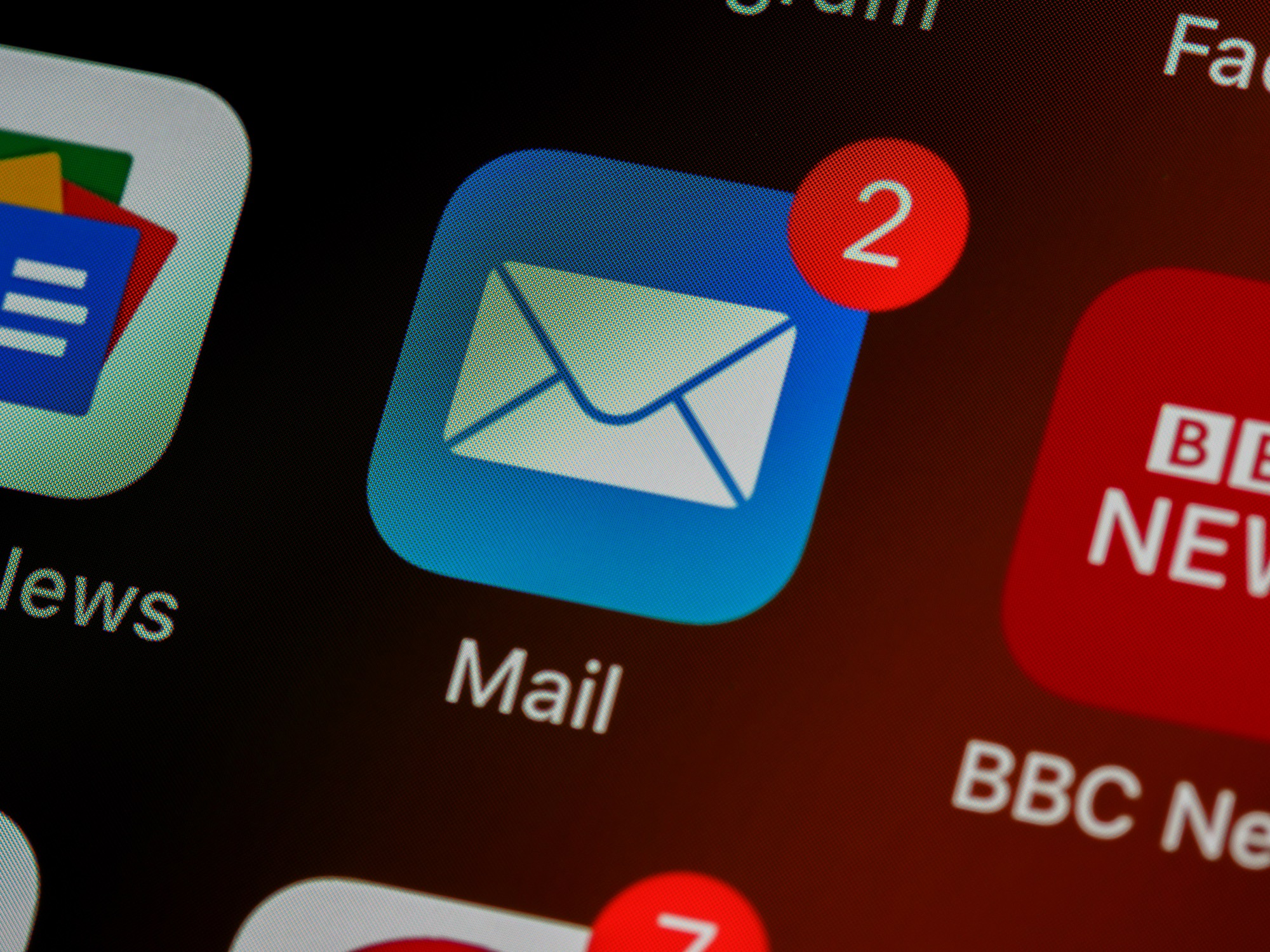 Zdjęcie okładkowe wpisu Apple pozwane za&nbsp;lukę w&nbsp;Hide My&nbsp;Email