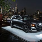 Zdjęcie okładkowe wpisu: Audi odpowiada na&nbsp;BMW X7 potężnym dieslem. Nowe Q9 to&nbsp;największy SUV w&nbsp;historii marki [galeria]
