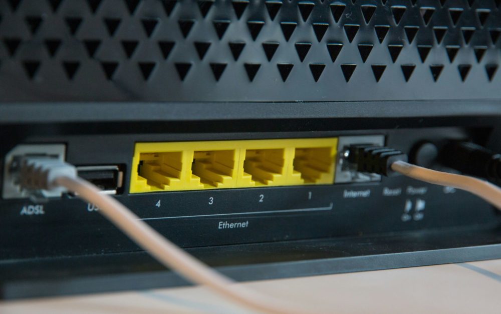 Zdjęcie okładkowe do wpis Twój&nbsp;domowy router na&nbsp;celowniku rosyjskich hakerów. Służby ostrzegają przed&nbsp;kampanią FSB