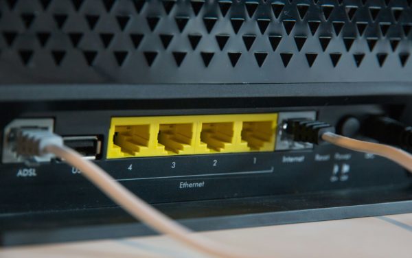 jak zabezpieczyć router