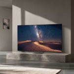 Zdjęcie okładkowe wpisu: Prawdziwa zieleń zamiast neonowej trawy. Co&nbsp;w&nbsp;praktyce oznacza technologia Samsung Micro RGB?