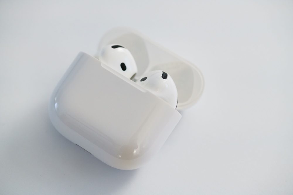 AirPods 4 z ANC – recenzja