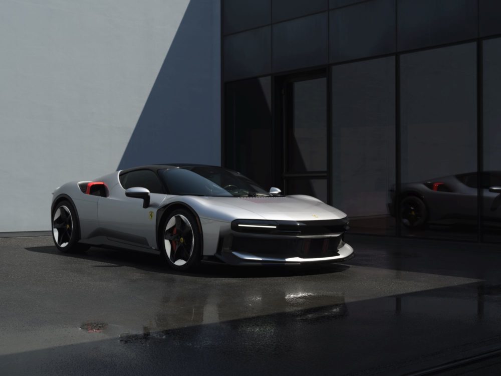 Zdjęcie okładkowe do wpis Ostateczny kaprys miliardera. Zapłacił fortunę, by&nbsp;Ferrari uszyło mu&nbsp;nowe nadwozie na&nbsp;seryjne SF90 [galeria]