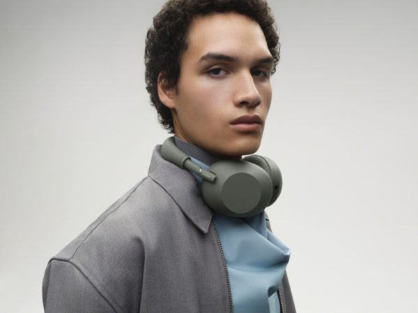 Zdjęcie okładkowe do wpis Słuchawki z&nbsp;ANC w&nbsp;końcu wyglądają ciekawie. Sony WH-1000XM6 w&nbsp;nowym wydaniu