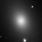 Zdjęcie okładkowe wpisu: Astronomowie w&nbsp;końcu zmierzyli największą galaktykę we&nbsp;wszechświecie. Jej rozmiar przytłacza