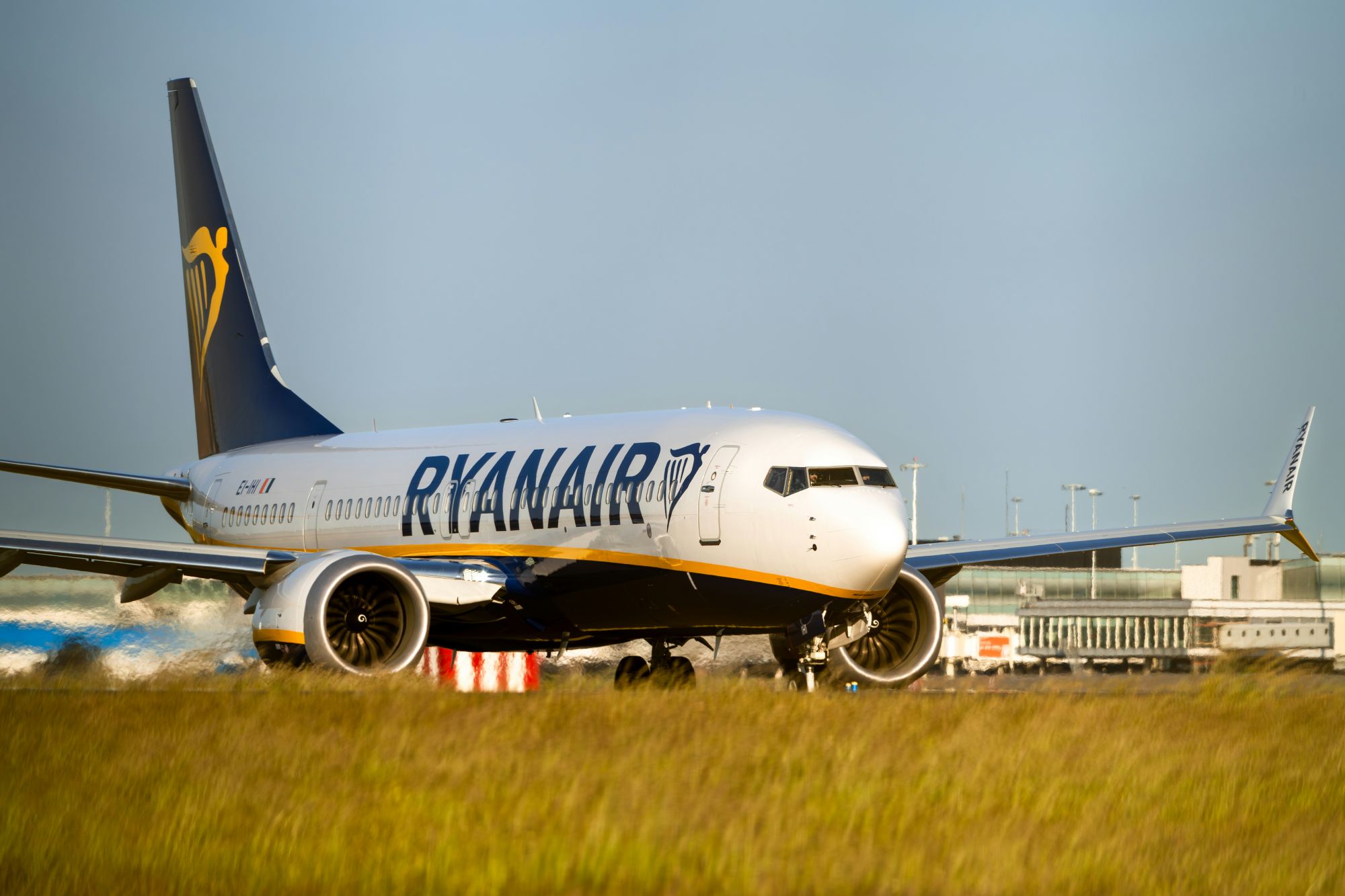 Zdjęcie okładkowe wpisu Ryanair wdraża sztuczną inteligencję od Google. Czy pasażerom będzie wygodniej? Wątpię