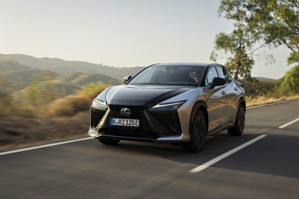 Lexus SDV