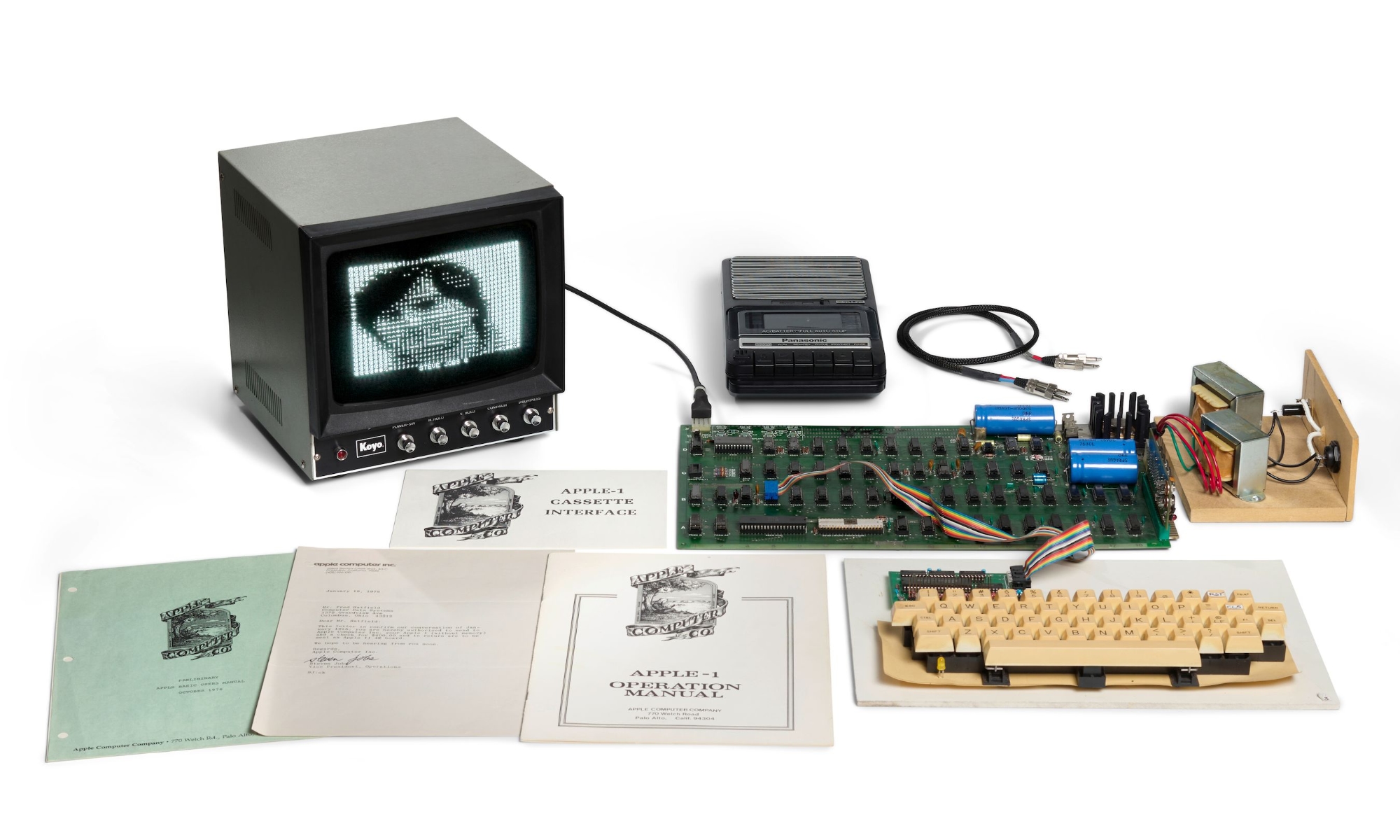 Sprawny Apple-1 z podpisem Steve’a Wozniaka może osiągnąć na aukcji choćby 800 tysięcy dolarów