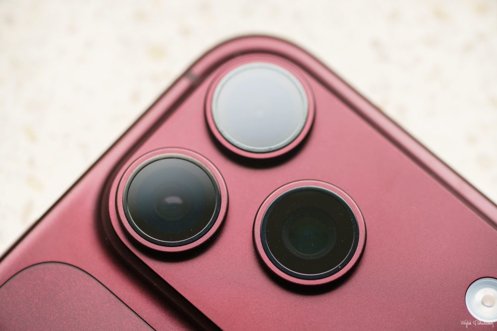 Zdjęcie okładkowe do wpis Apple rozszerza wsparcie dla plików RAW o&nbsp;11 kolejnych aparatów
