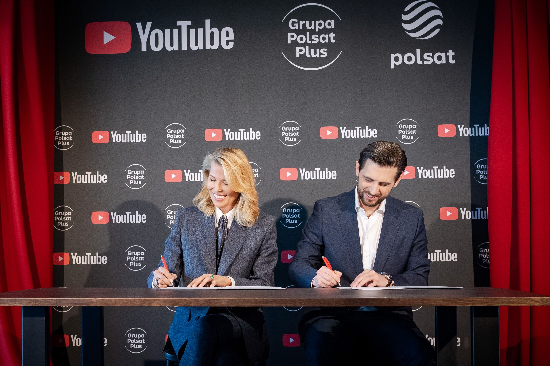 Zdjęcie okładkowe wpisu Koniec dogmatu o wyłączności. Polsat wchodzi na YouTube i sam sprzeda przy materiałach reklamy