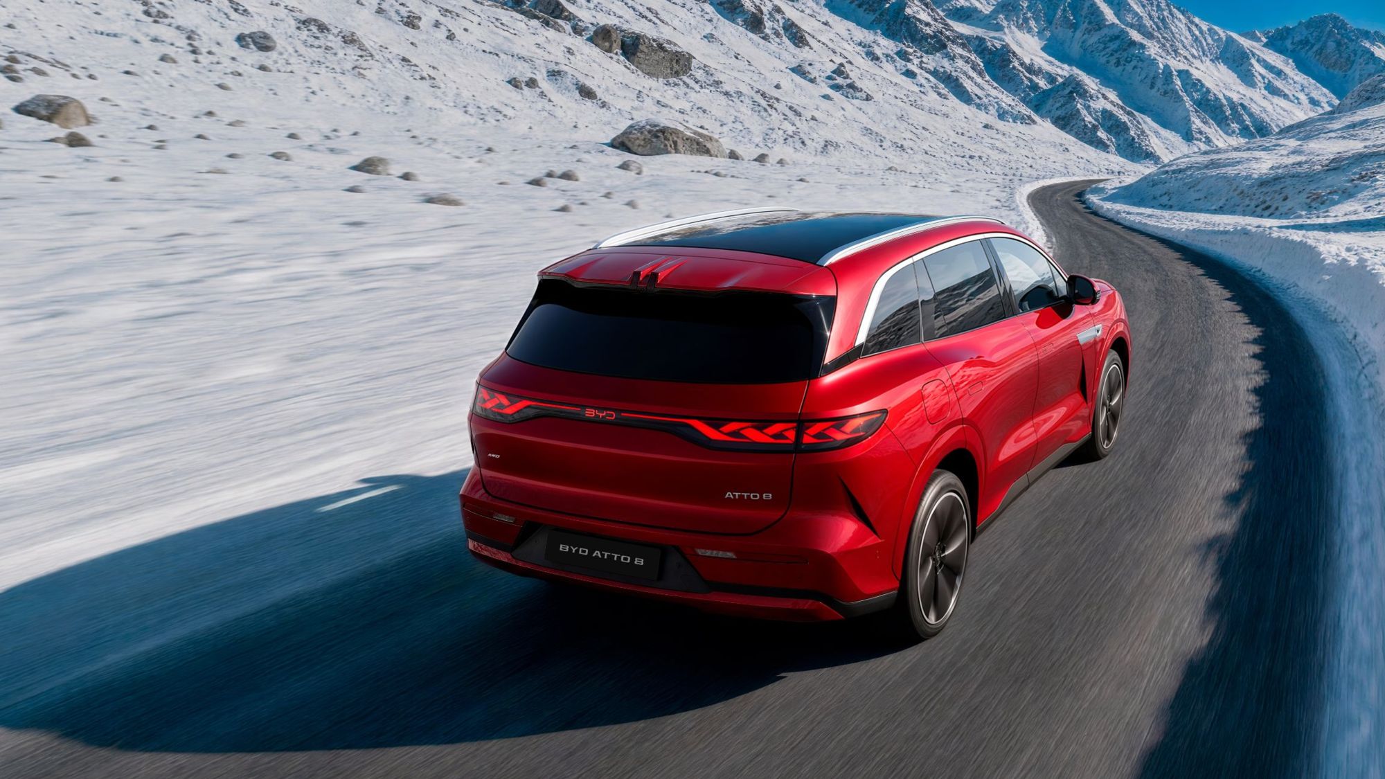 BYD ATTO 8
