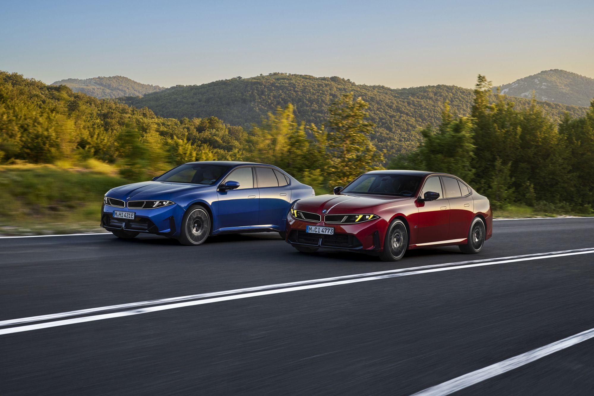 Zdjęcie okładkowe wpisu Nowe BMW Serii 3 i&nbsp;elektryczne BMW i3 oficjalnie. Architektura 800 V, zasięg do&nbsp;912 km i&nbsp;dwie różne płyty podłogowe [galeria]