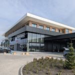 Zdjęcie okładkowe wpisu: Toyota Bemowo – widziałem salon, w&nbsp;którym&nbsp;zamiast greenwashingu wpuszczono inżynierów