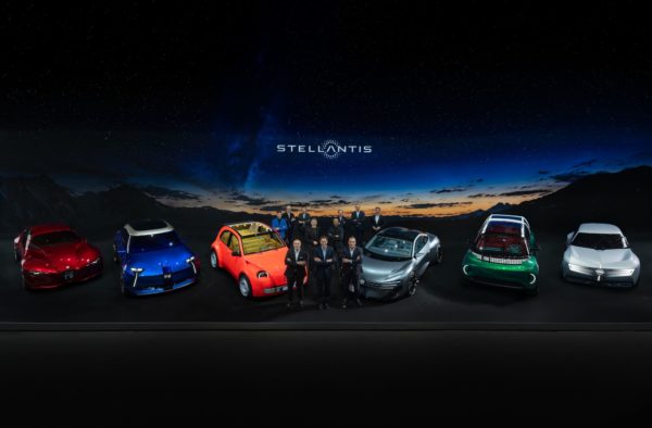 Stellantis koncepty Paris Motor Show